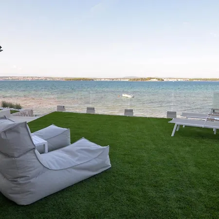 Sea House Villa